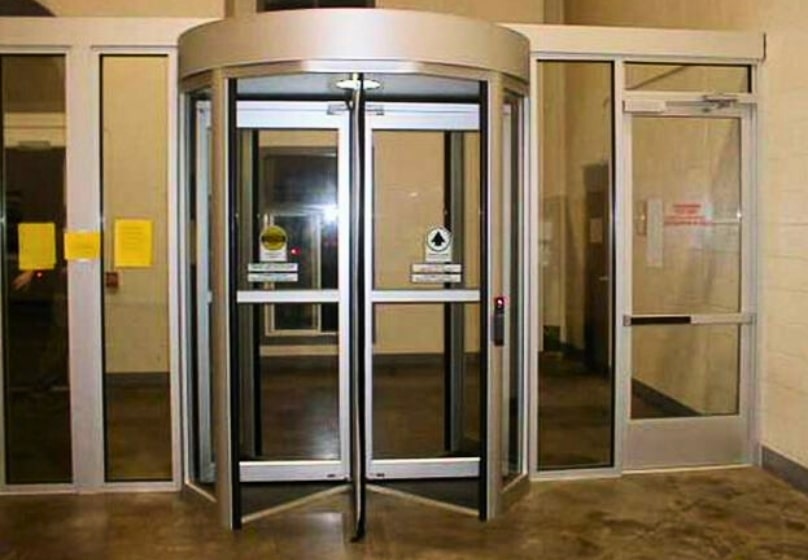 a segmented revolving door